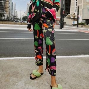 New Farm Rio silky Mushroom Pants